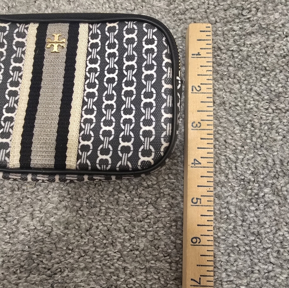 Tory Burch Chain Design Clutch Wristlet Blue Colorway Travel Vacation Preppy - Picture 4 of 7